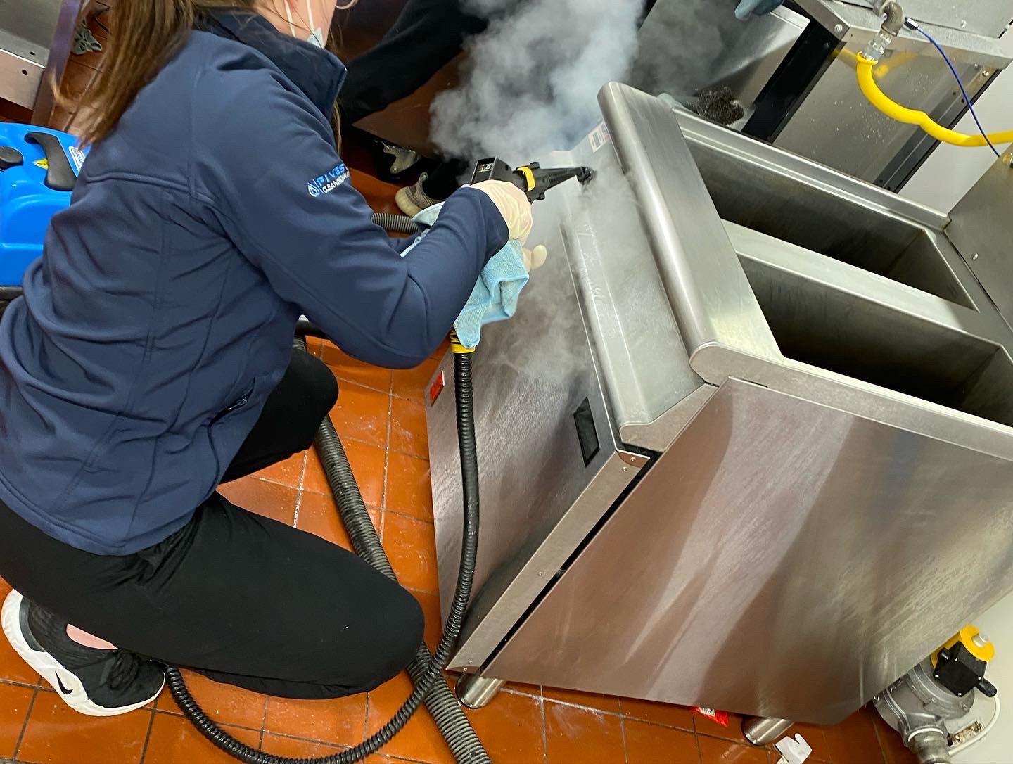 oven cleaning being carried out by one of our technicians