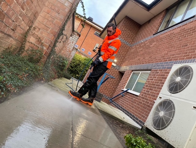 pressure washing services